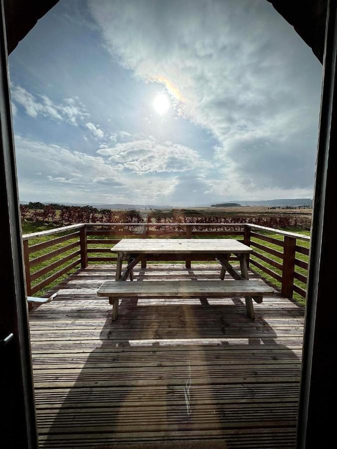 Villa Loch Shin Glamping Pods Lairg Exterior foto